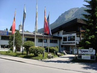 oberstdorf ice rink.jpg